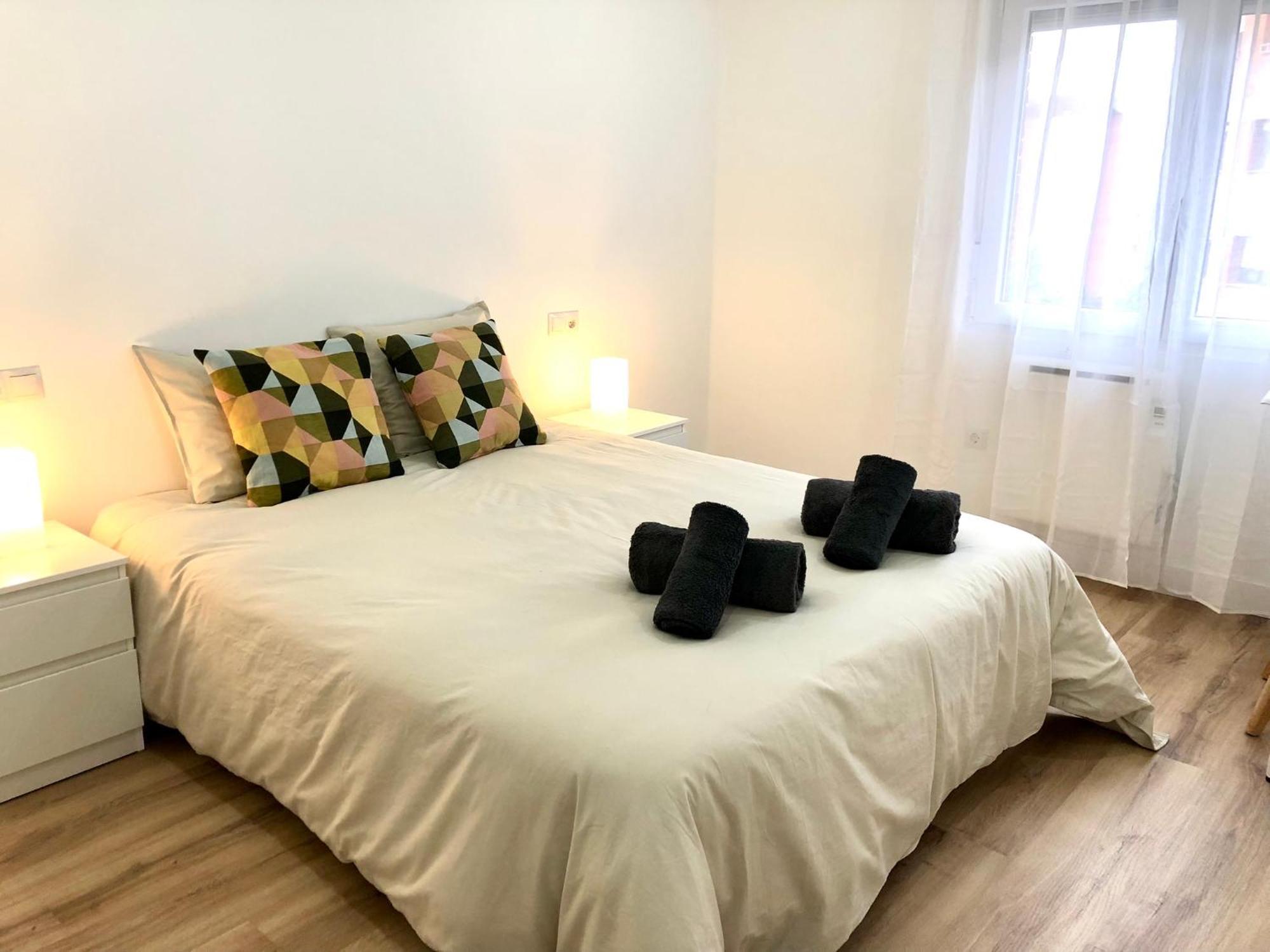Recien Reformado, Centrico, Tranquilo Y Luminoso Apartment โอเบียโด ภายนอก รูปภาพ